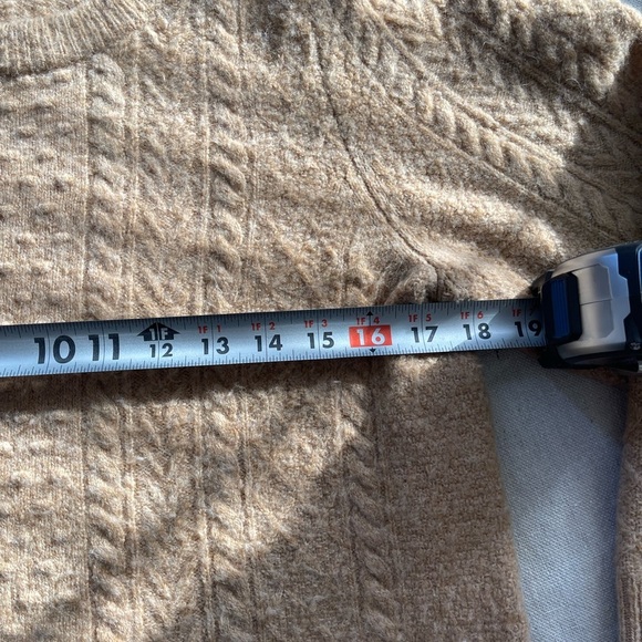 J crew merino wool sweaterer - Picture 4 of 5